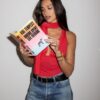 Dua Lipa Dirikan Manifesto Library Tempatkan 100 Buku Terlarang di Portugal