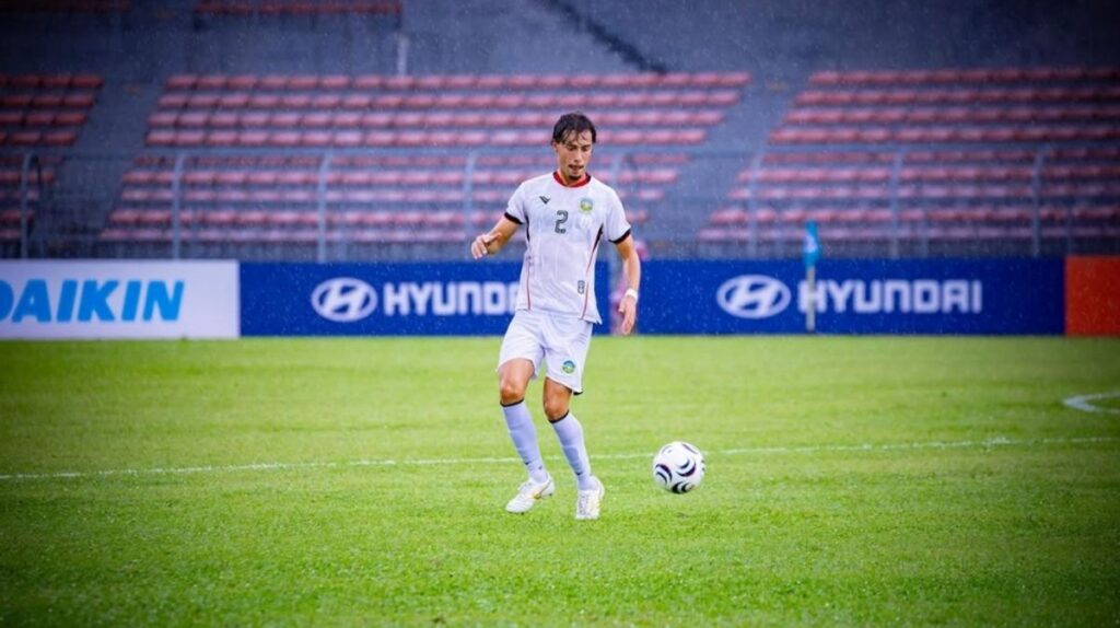 Bek Timor Leste Jackson Fowler Dibanjiri Kartu Merah Lawan Indonesia