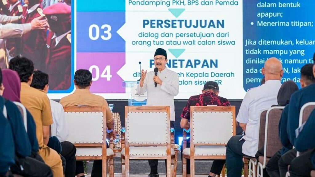 Mensos Gus Ipul Resmikan MPLS Sekolah Rakyat di Sragen