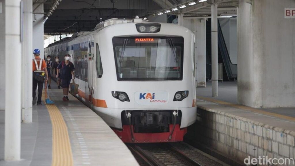 KCI Wajibkan Penumpang Commuterline Bandara Duduk Sesuai Nomor Tiket