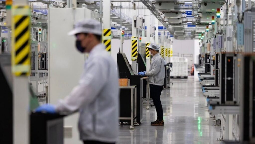 Manufaktur RI, Apindo Dorong Negara Jaga Daya Beli & Makroekonomi