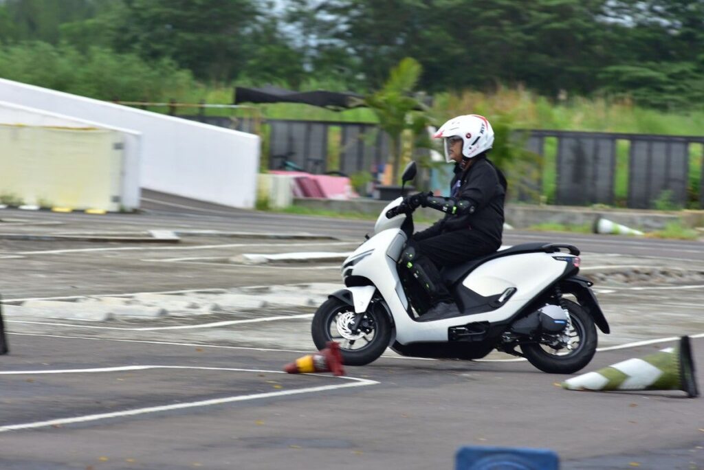 AHM Sesuaikan Target Penjualan 1 Juta Motor Listrik dengan Kesiapan Pasar