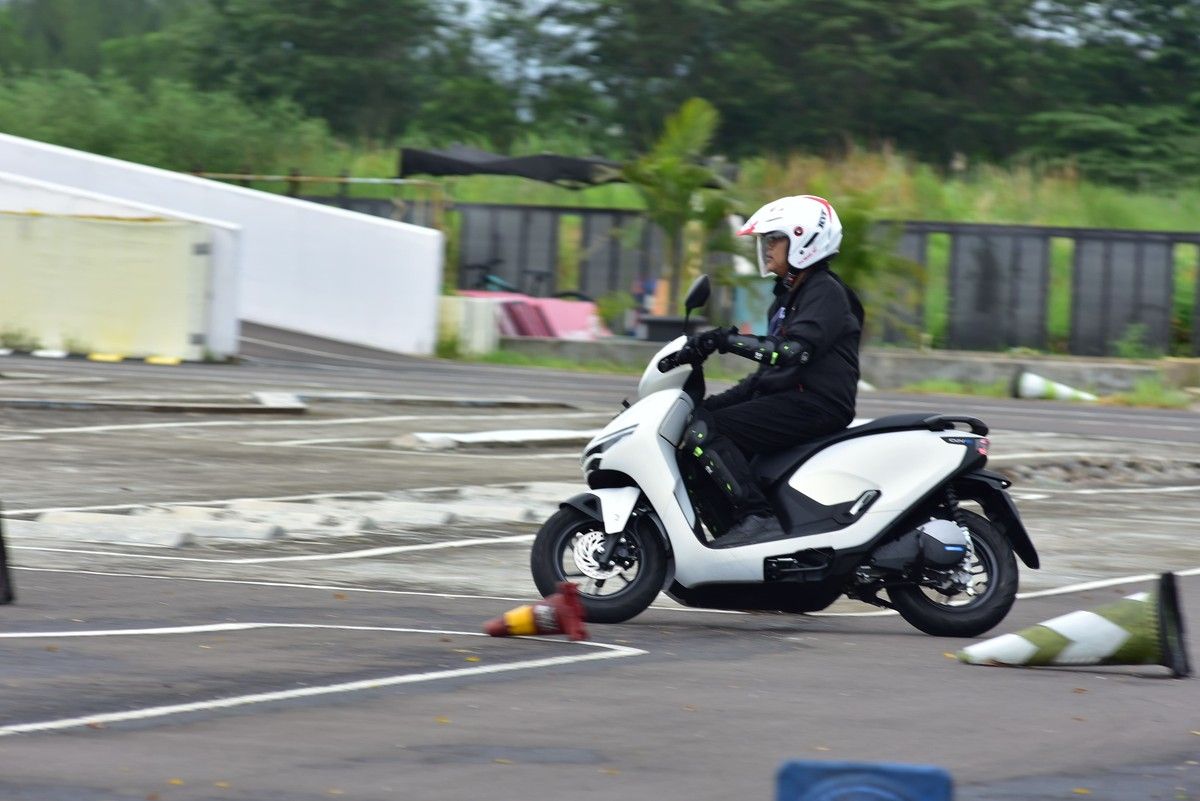AHM Sesuaikan Target Penjualan 1 Juta Motor Listrik dengan Kesiapan Pasar