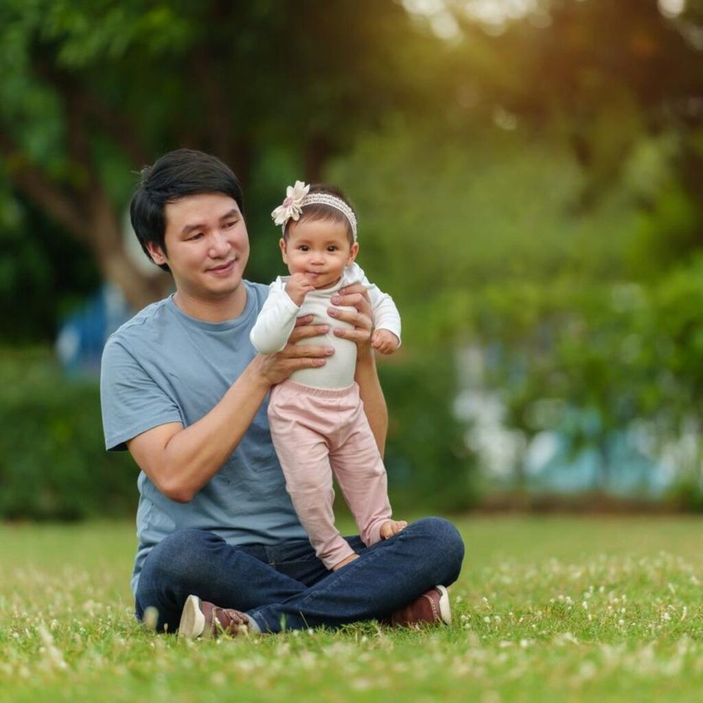 Keterlibatan Ayah dalam Mengasuh Bayi Memengaruhi Kesehatan Fisik Anak