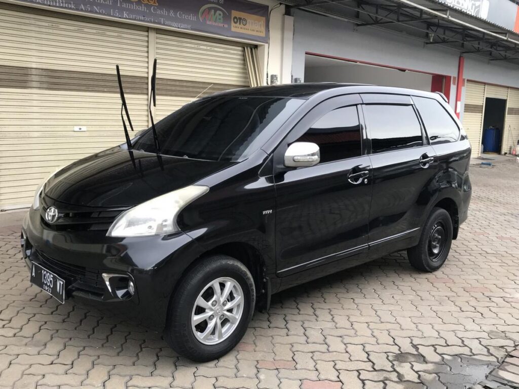 Biaya Full Tank Toyota Avanza Pakai Pertalite dan Pertamax