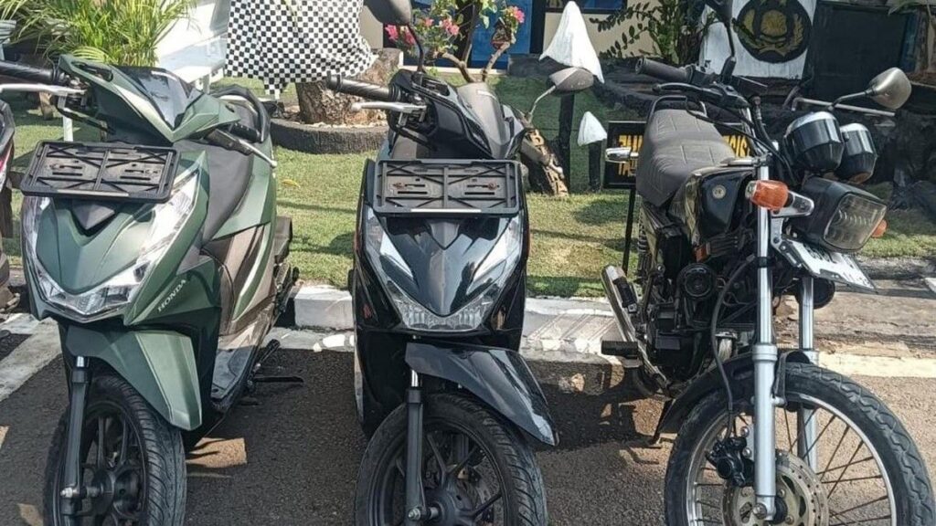 Polsek Jatiuwung Tangkap Tiga Pelaku Curanmor Berkat Sinyal GPS