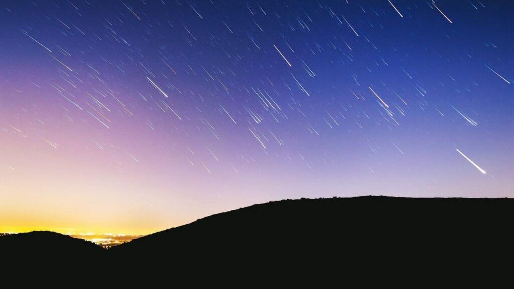 Dua Hujan Meteor Capai Puncak Bersamaan Pada Akhir Juli 2026