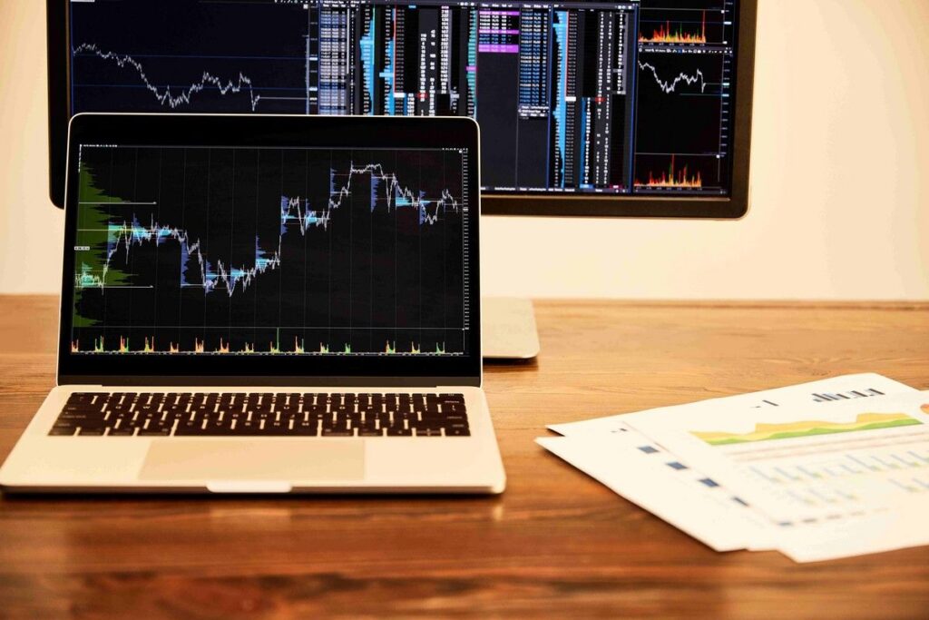 IHSG Naik 1,56% Dipicu Kenaikan Saham Besar di Bursa