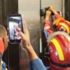 Tim Damkar Evakuasi Dua Tamu Hotel Terjebak di Lift Solo