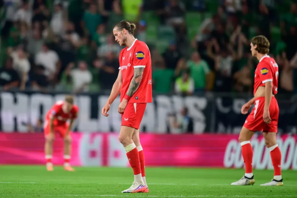 FC Twente Tersingkir dari Kualifikasi Liga Europa Usai Tampil Buruk