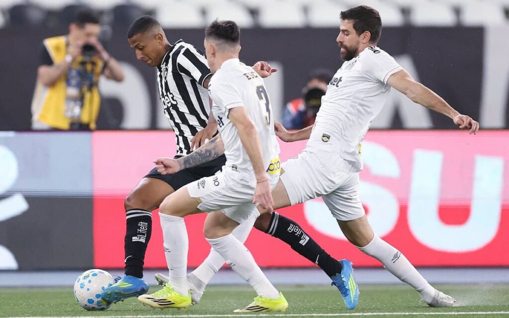 Miguelito Gagal Cetak Gol Emas Santos Tuai Kritik Pendukung