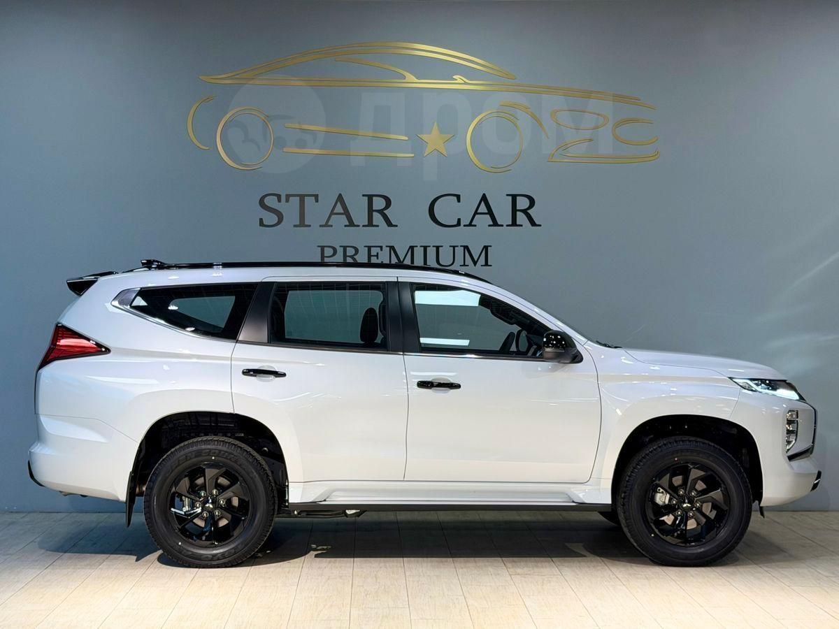 Mengenal Fitur dan Estimasi Harga Mitsubishi Pajero Sport Dakar Ultimate 2019 Bekas