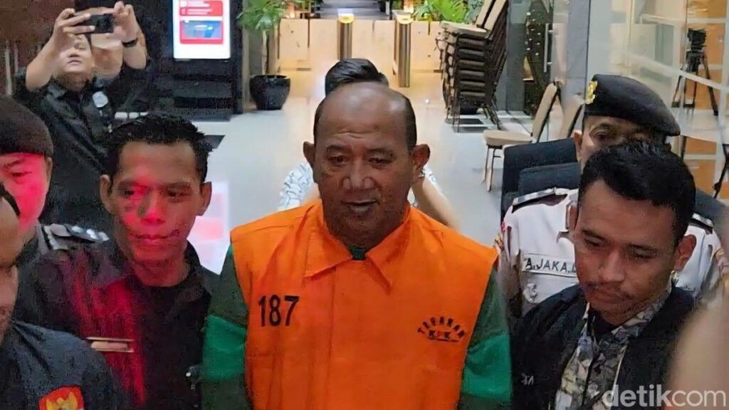 KPK Tahan Bupati Langkat Syah Afandin Terkait Kasus Suap Proyek