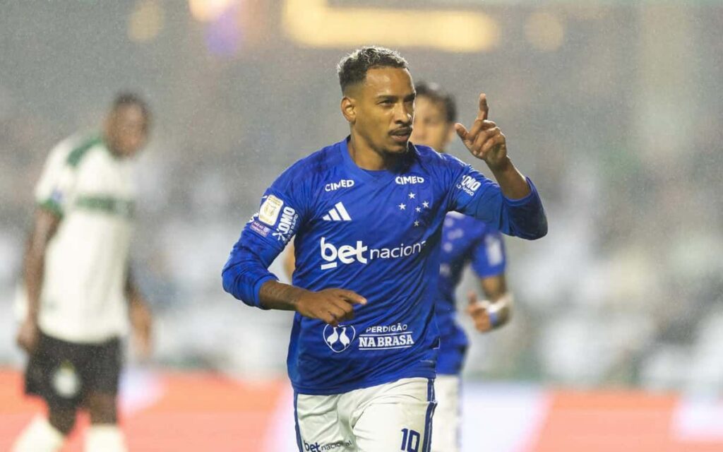 Cruzeiro Kalahkan Coritiba 1-0 Lewat Gol Matheus Pereira