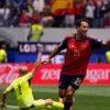 Mikel Oyarzabal Tepis Rumor Kepindahan ke Barcelona