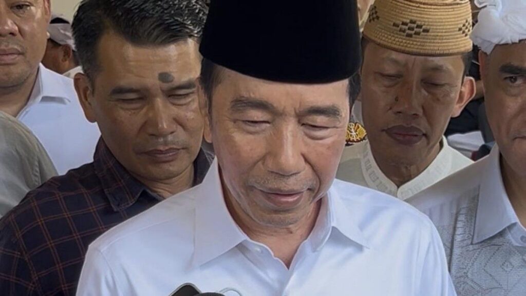 Joko Widodo Melayat ke Rumah Duka Rachmat Gobel di Jakarta