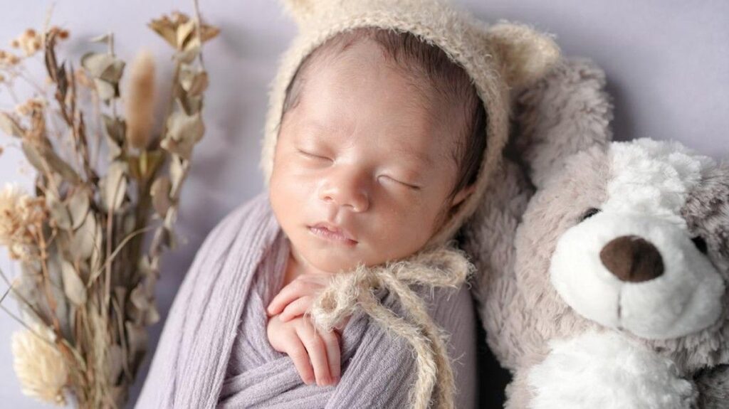152 Nama Bayi Terinspirasi Bintang dan Artinya Laki-Laki Perempuan