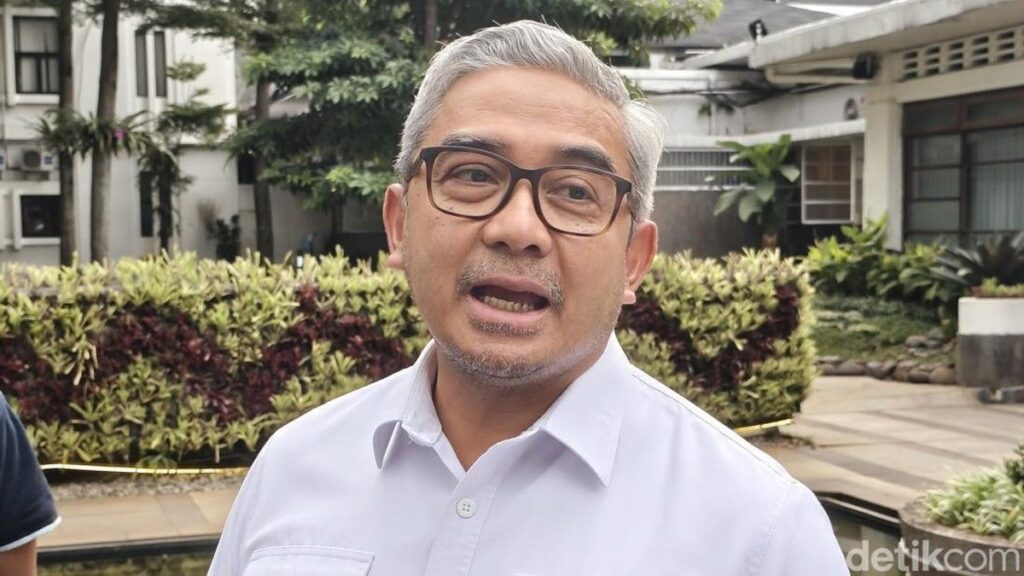 Muhammad Farhan Tanggapi Keluhan Wakil Wali Kota Bandung Erwin