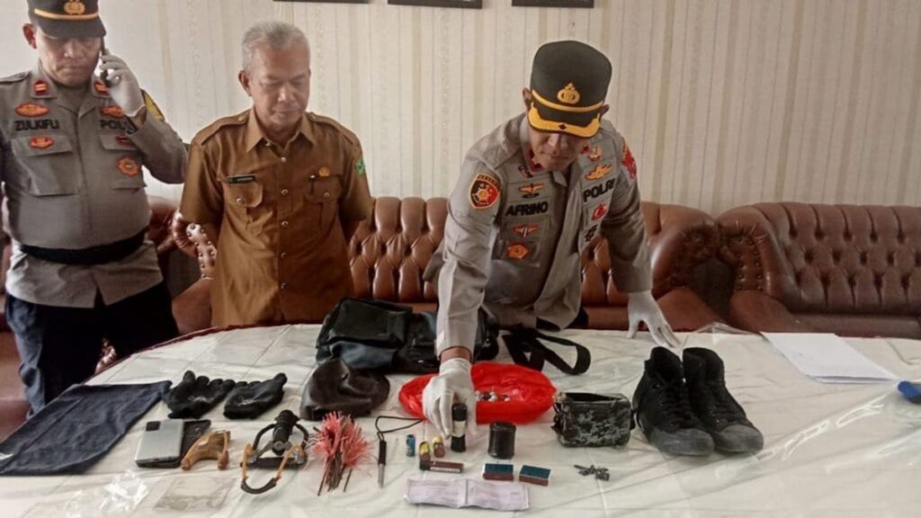 Polisi Selidiki Ledakan Bom Rakitan Siswa MAN 3 Padang