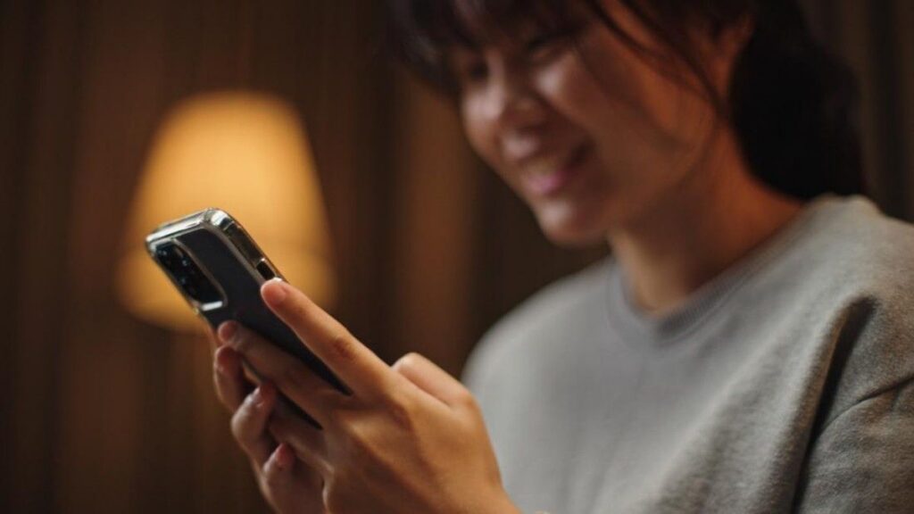 Generasi Z Lebih Percaya Informasi Kesehatan TikTok Dibanding Dokter