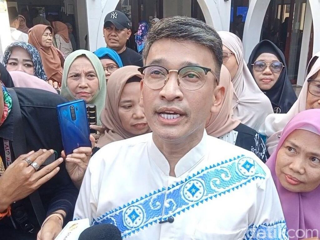 Ruben Onsu Selesaikan Ibadah Umrah di Tengah Cuaca Ekstrem Arab Saudi