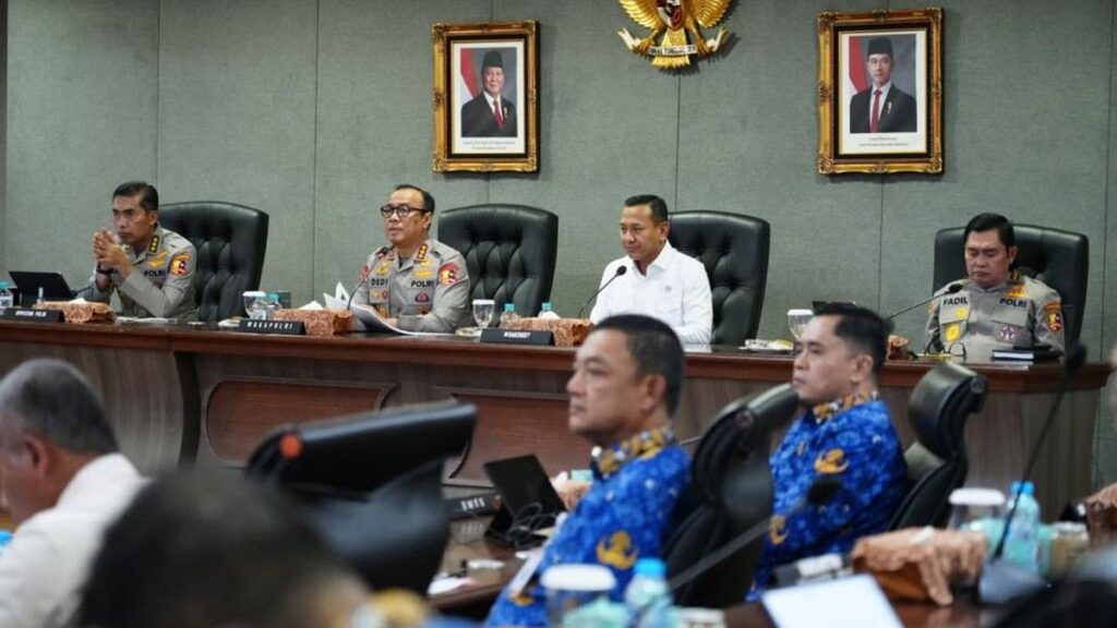 Polri Siagakan Ribuan Personel Antisipasi Kebakaran Hutan di Masa Kemarau