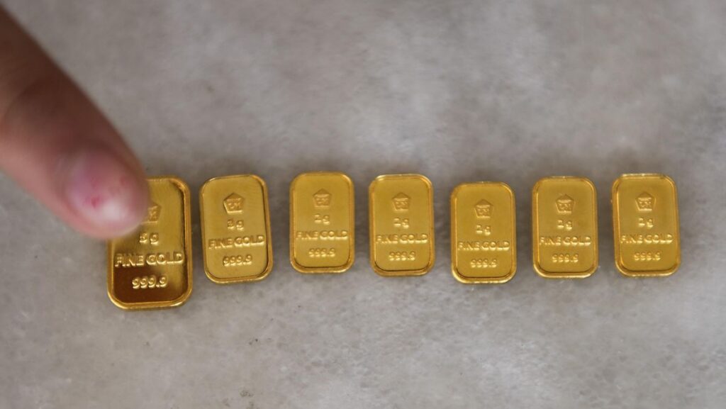 Harga Emas Antam Naik Jadi Rp2,612 Juta per Gram