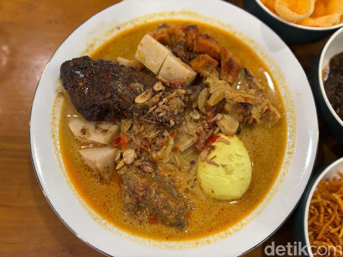 Kabar Kuliner Viral Usaha Nasgor Sertifikat Halal hingga Restoran Hong Kong Tutup