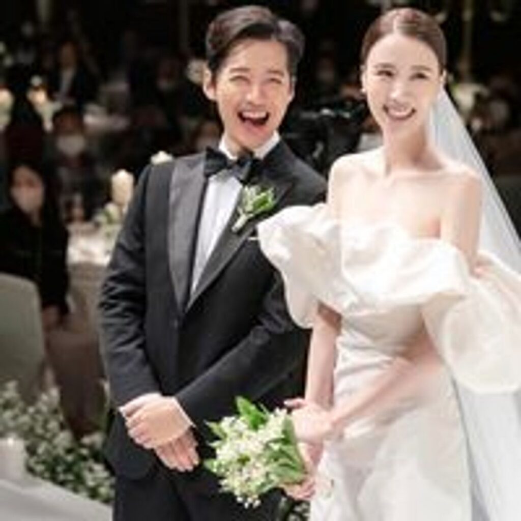 Namkoong Min dan Jin Areum Resmi Dikandungi Anak Pertama Laki Laki