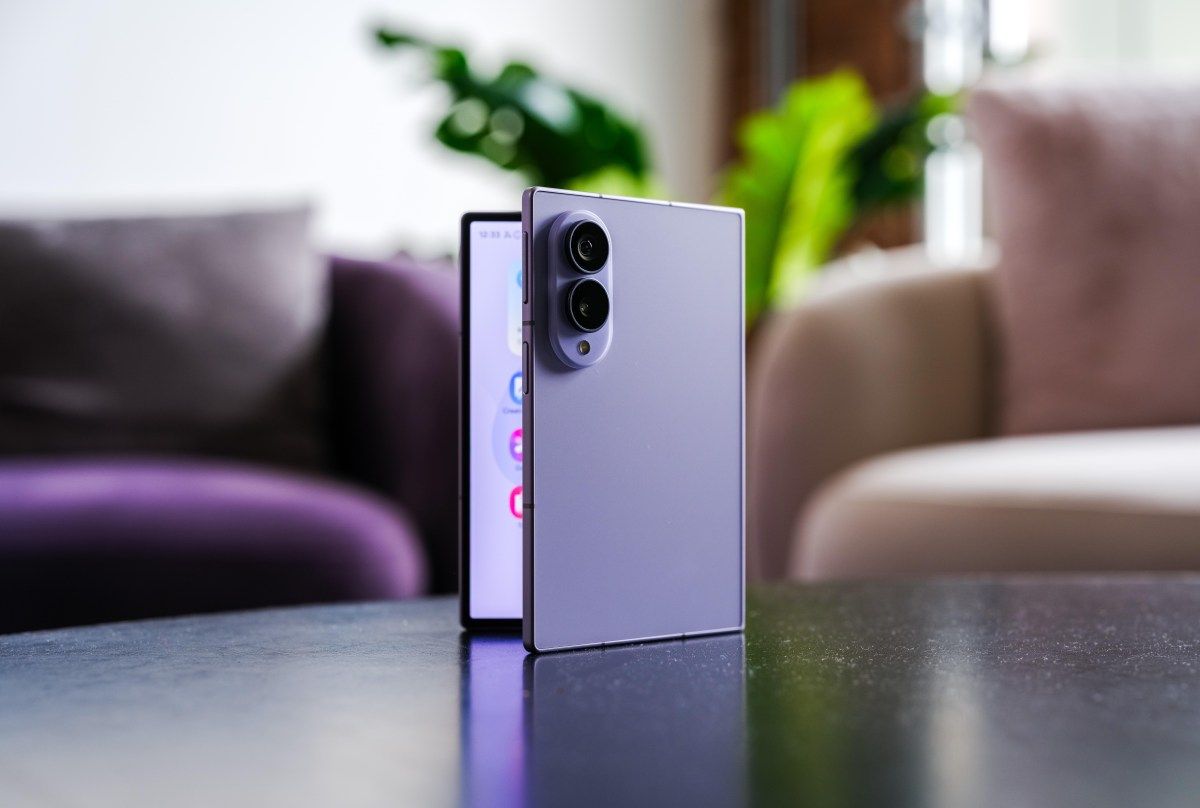 Samsung Luncurkan Lini Ponsel Lipat Seri Galaxy Z8 di London