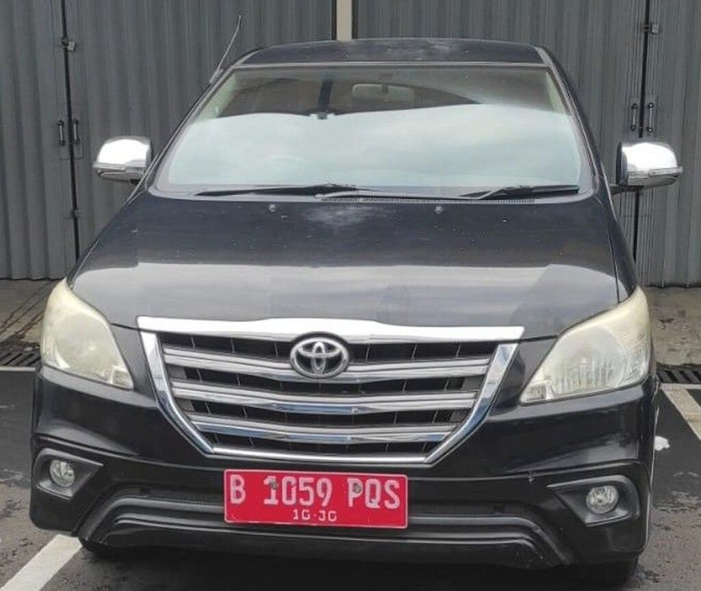 Sekretariat Jenderal DPR Lelang Empat Kijang Innova Mulai Rp 90 Jutaan