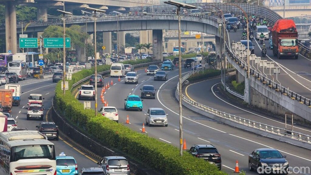 Jasa Marga Terapkan Contraflow di Tol Dalam Kota dan Jagorawi