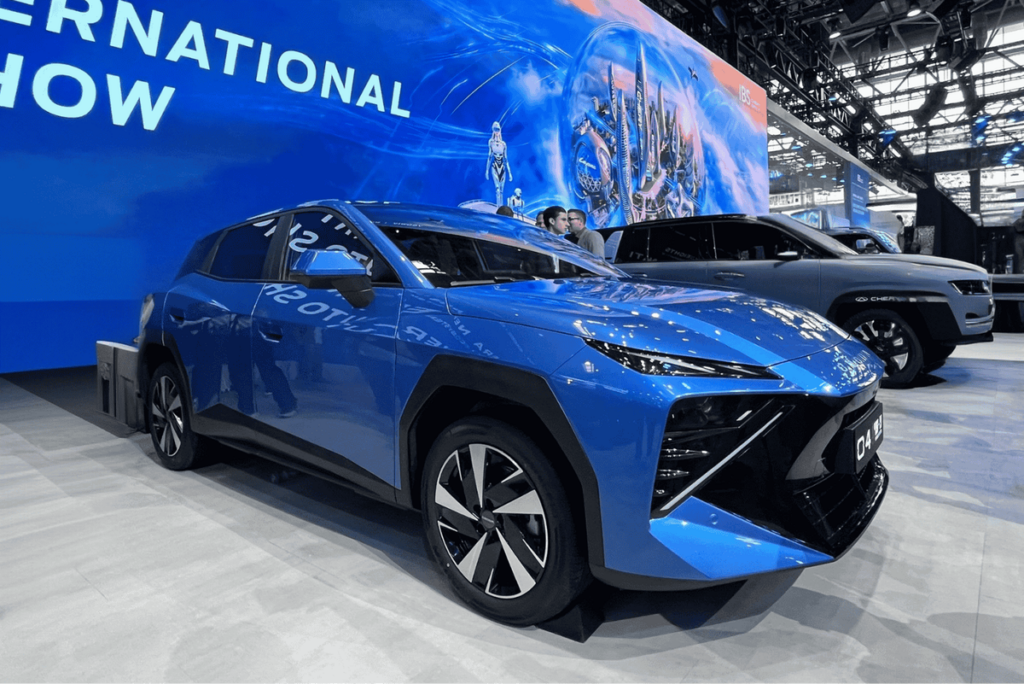 OMODA dan JAECOO Resmi Meluncurkan OMODA O4 EV di Indonesia