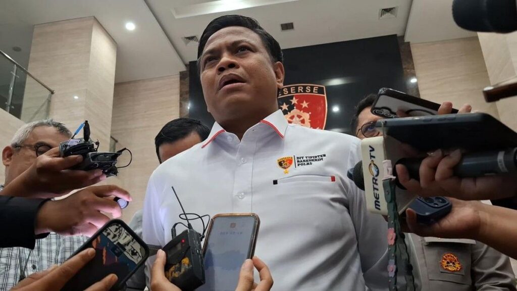 Polri Tetapkan 32 Tersangka Penipuan Haji Berkerugian Rp 116 Miliar