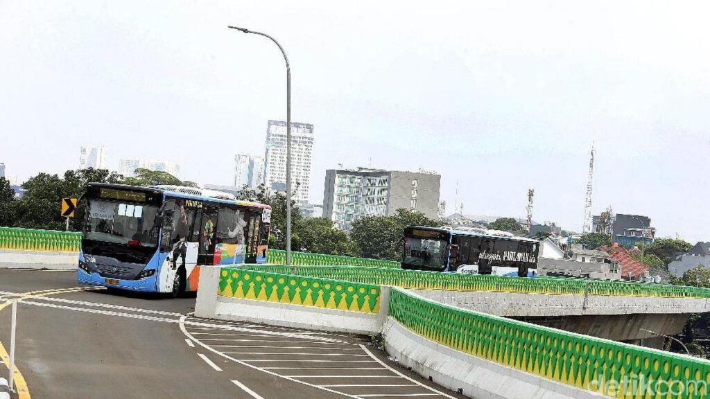 TransJakarta Amankan Terduga Pelaku Pelecehan Seksual di Koridor 13