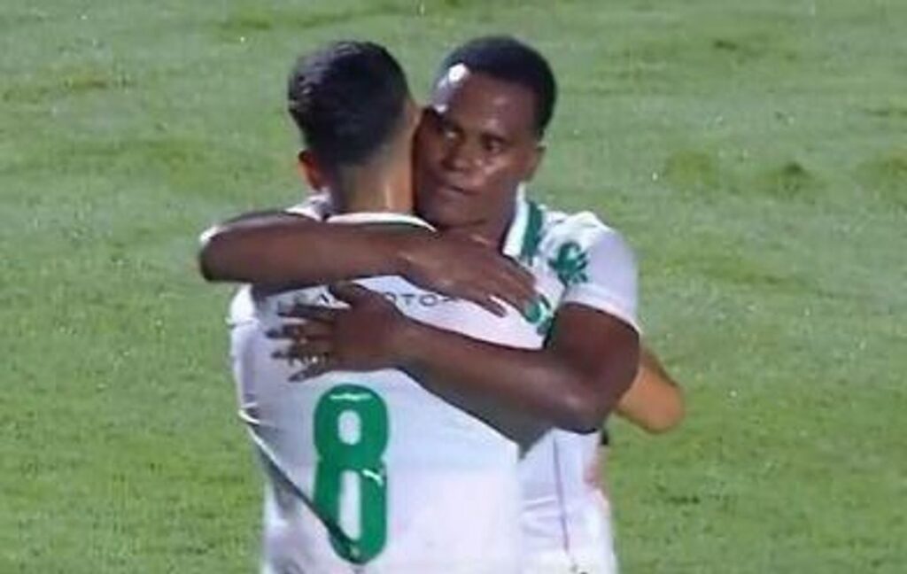 Palmeiras Bantai Vitoria 4-0 dan Perlebar Jarak Klasemen