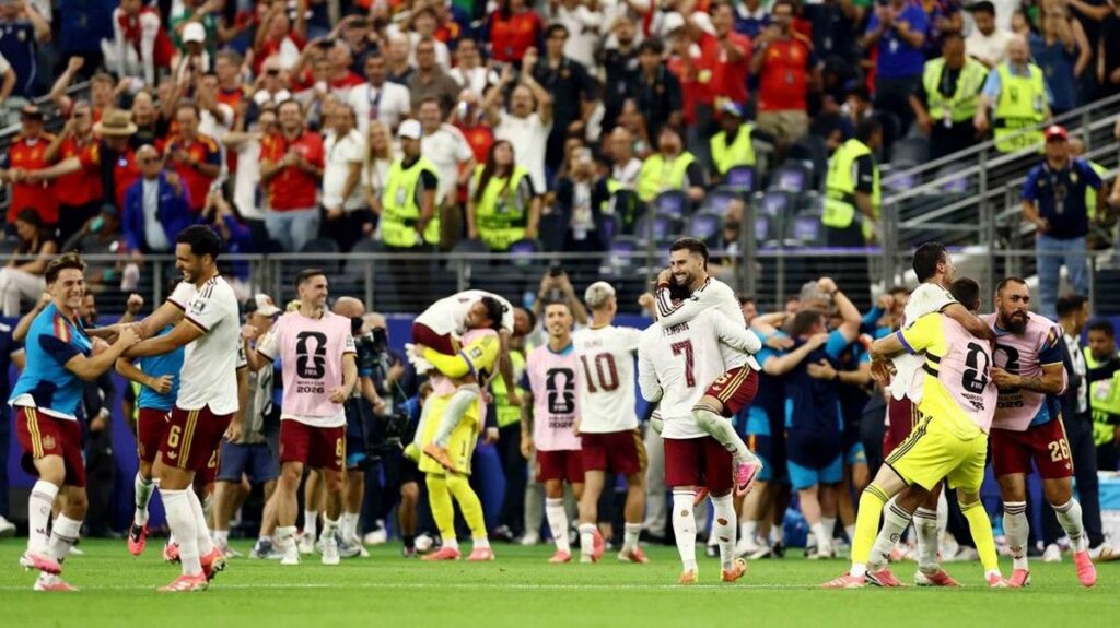 Spanyol Bungkam Prancis 2-0, Performa Rodri dan Pau Cubarsi Banjir Pujian