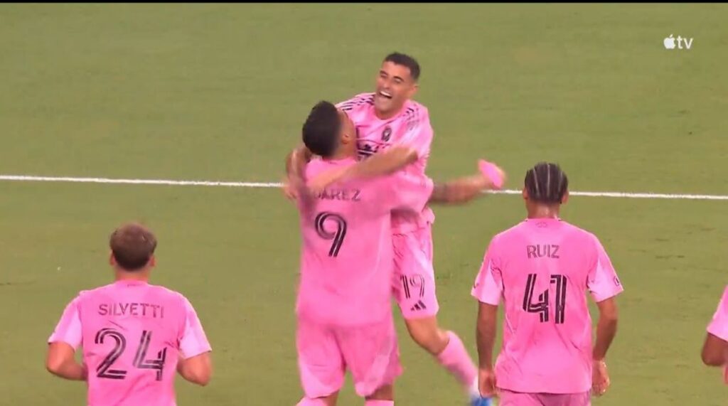 Luis Suarez Cetak Dua Gol Saat Inter Miami Hadapi Chicago Fire