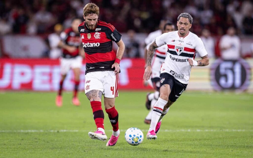 Flamengo Imbang 1-1 Lawan Sao Paulo di Maracana