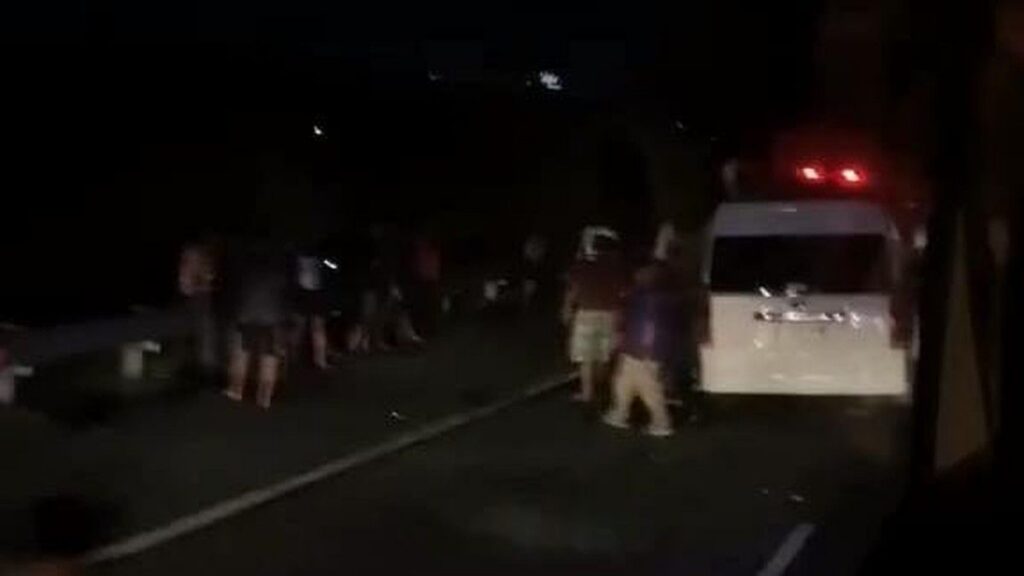 Tiga Orang Tewas dalam Kecelakaan Tabrak Belakang di Tol Pandaan Malang