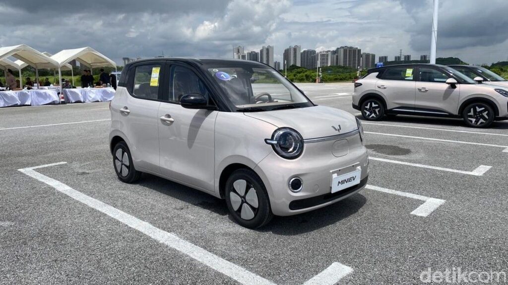 Wuling Indonesia Bakal Merilis Mobil Listrik Mini EV Terbaru