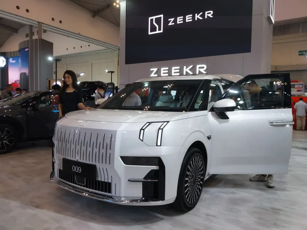 Zeekr Bersiap Debut di GIIAS 2026 dan Bawa Lini Mobil Listrik Premium
