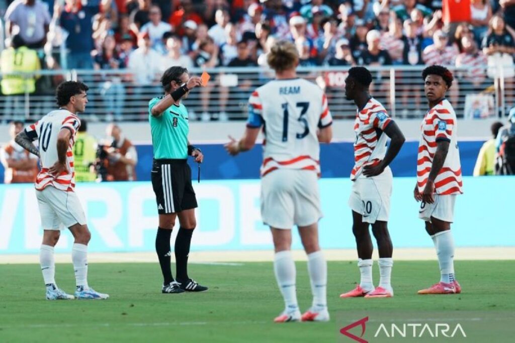 FIFA Tolak Gugatan Belgia Terkait Sanksi Folarin Balogun