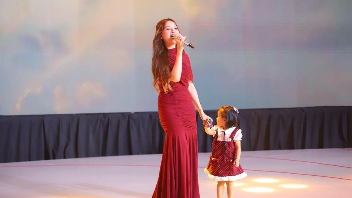 Anggi Marito Ramaikan Event Dunia Generasi Platinum di Jakarta