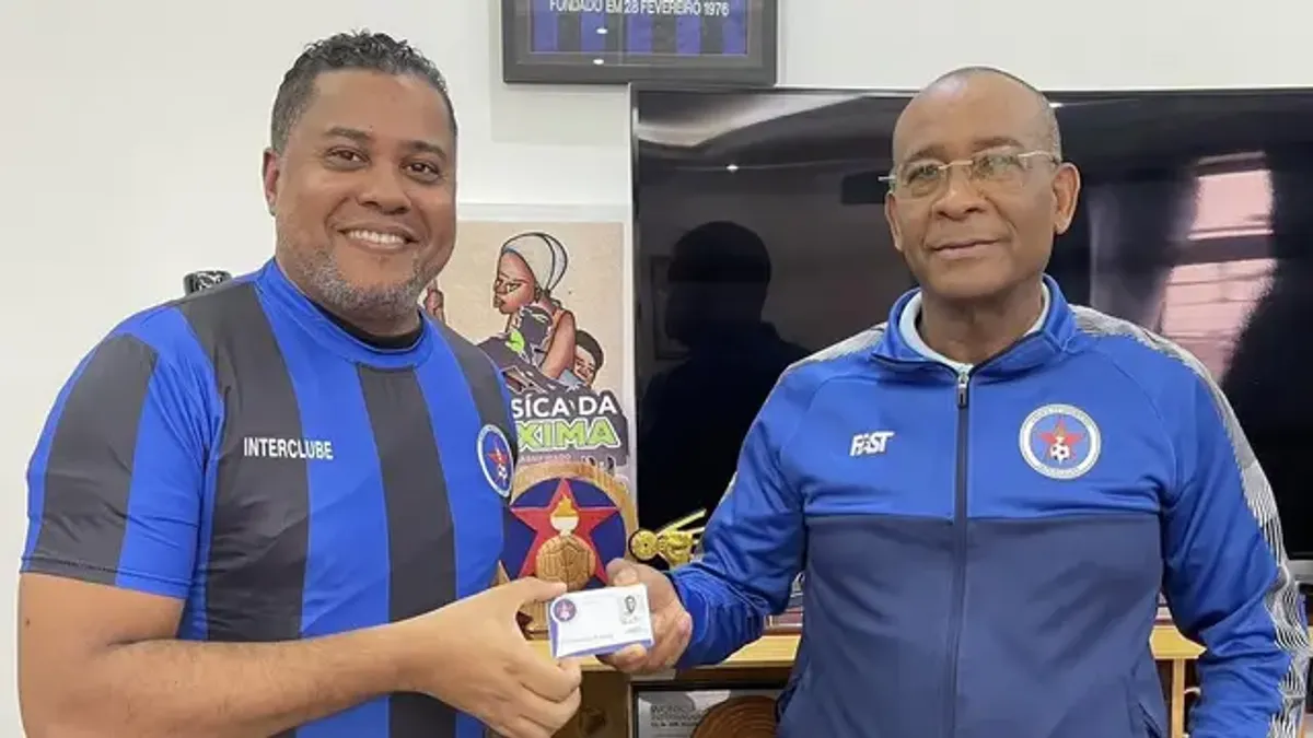 Divaldo Alves Latih GD Interclube di Liga Angola