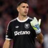 Emiliano Martinez Desak Aston Villa untuk Gabung Juventus