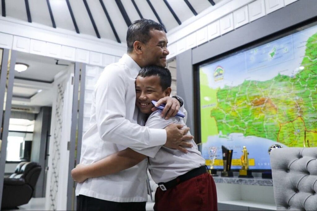 Ahmad Luthfi Apresiasi Siswa SD Boyolali Penemu Celah Keamanan NASA