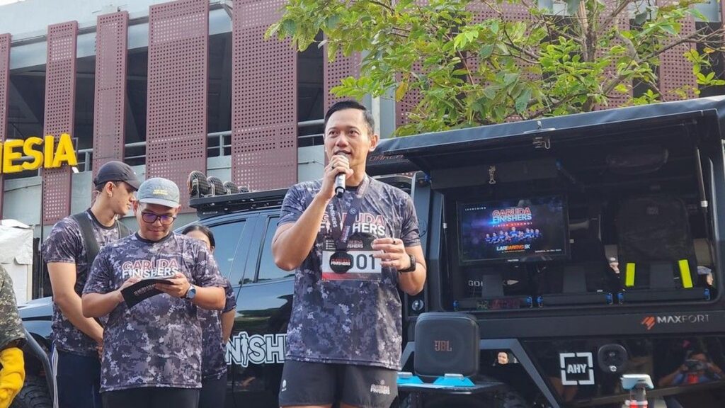 AHY Meluncurkan Kembali Komunitas Lari Garuda Finisher di GBK