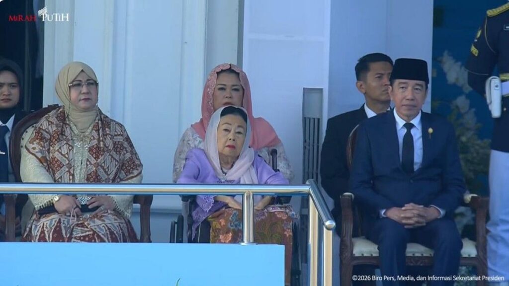 Prabowo Subianto Pimpin Upacara Hari Bhayangkara ke-80 di Cikeas