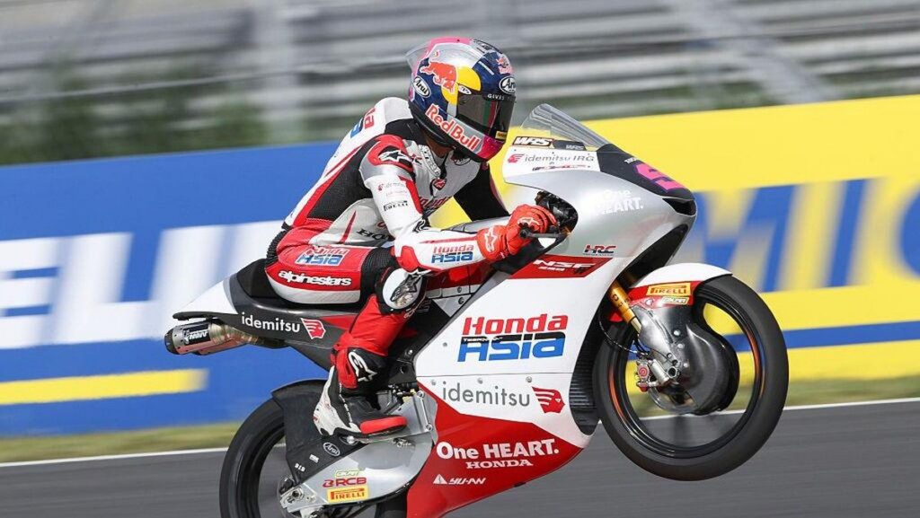 Veda Ega Pratama Tembus Delapan Besar di Moto3 Jerman 2026